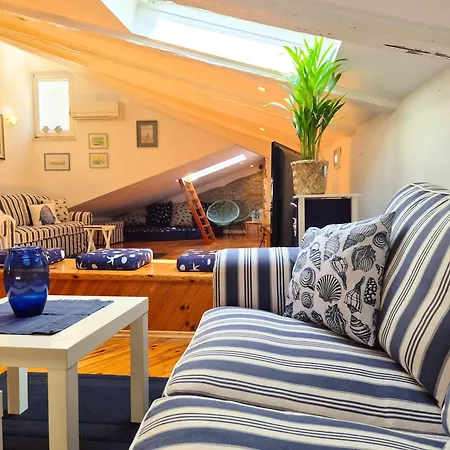 Blue Whale Apartament *